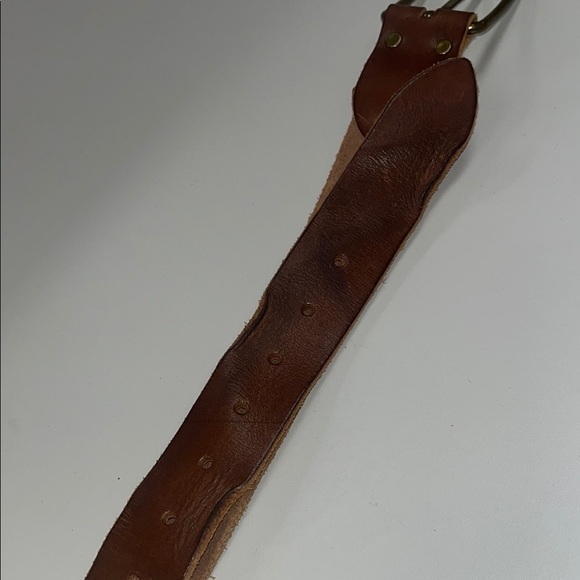 Men's Brown Leather Belt / 47” inch preowned - Picture 6 of 8